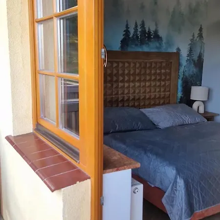 Lola - Najblizej Wyciagu - By Royal Aparts * شكلارسكا بوريبا