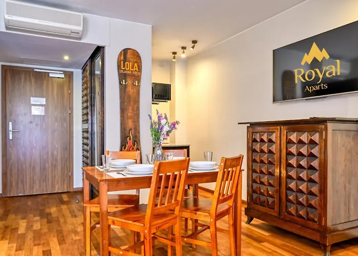 Lola - Najblizej Wyciagu - By Royal Aparts * Sklářská Poruba