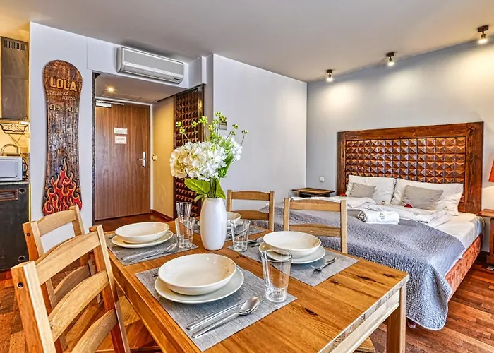 Lola - Najblizej Wyciagu - By Royal Aparts Sklářská Poruba